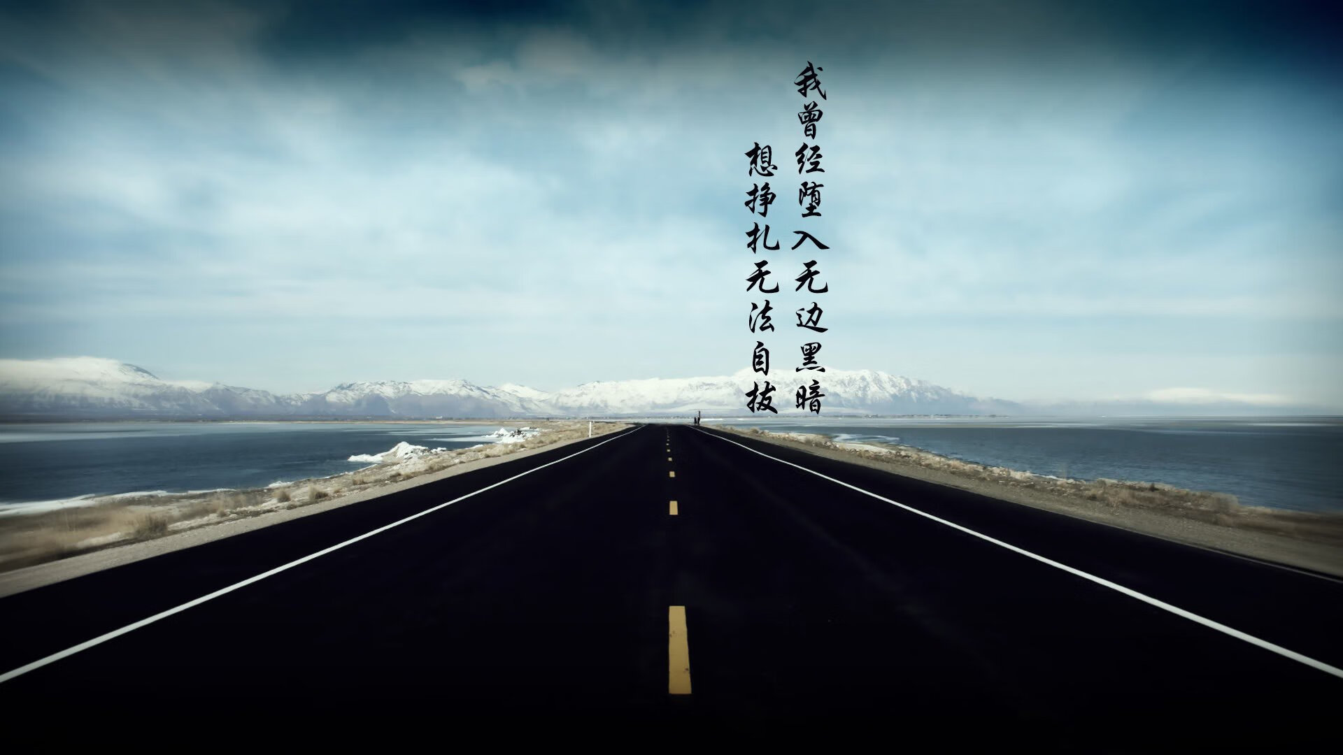 地方政府加大足球基础设施建设投入，为青少年提供优质比赛场地