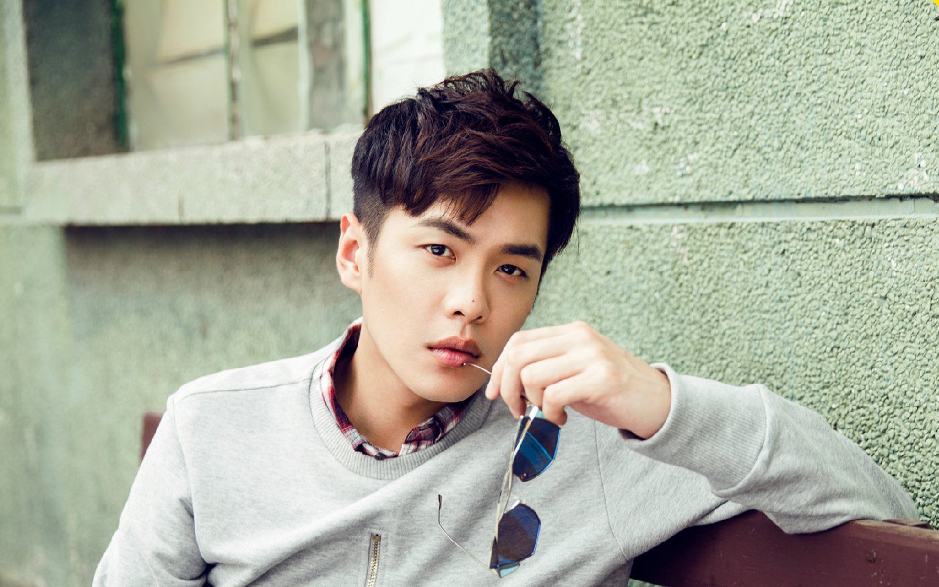 阿森纳全队默契度提升赢下硬仗，阿森纳队形