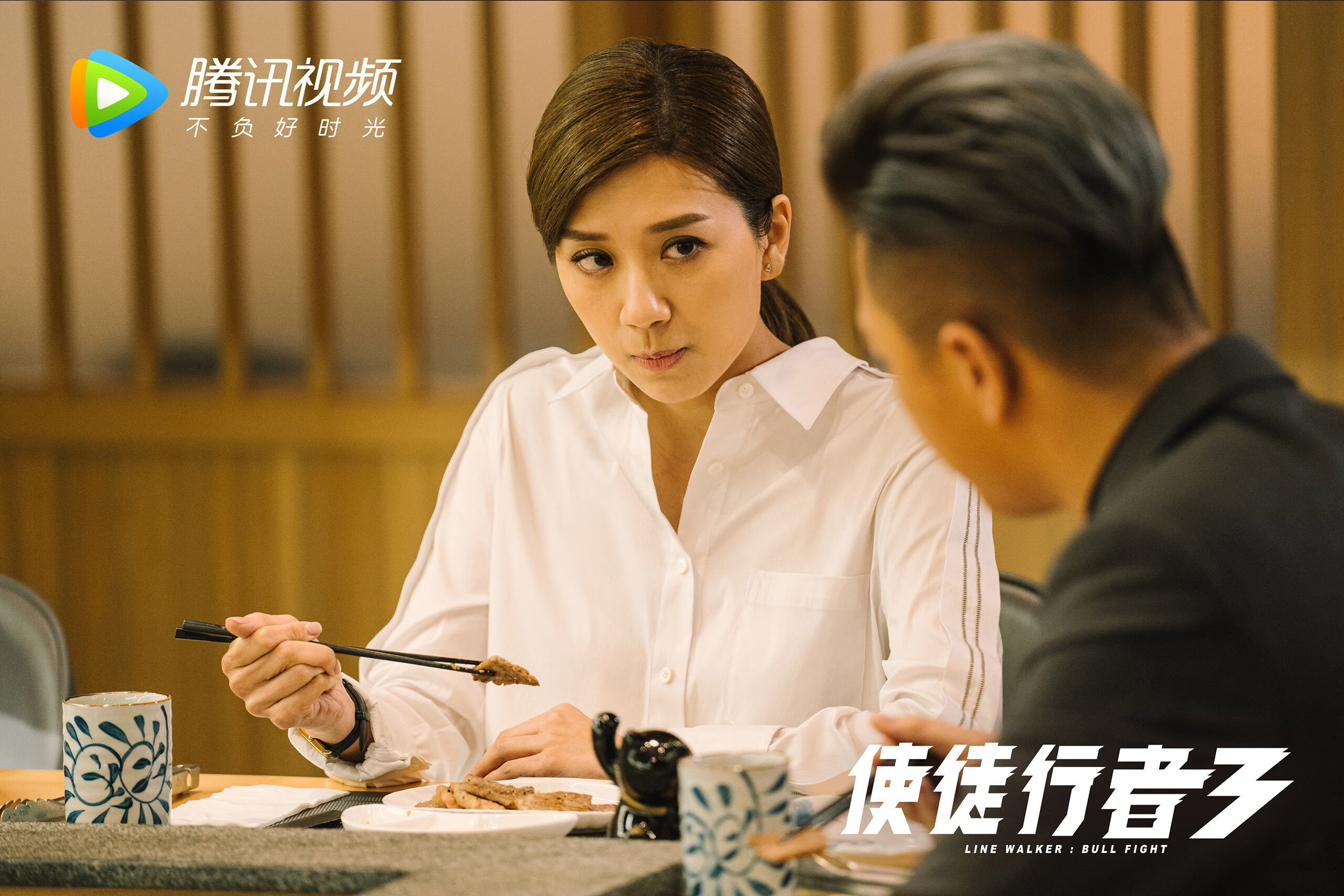 ac米兰官方网站-森林狼战术板曝光强调侧翼切入配合，森林狼训练