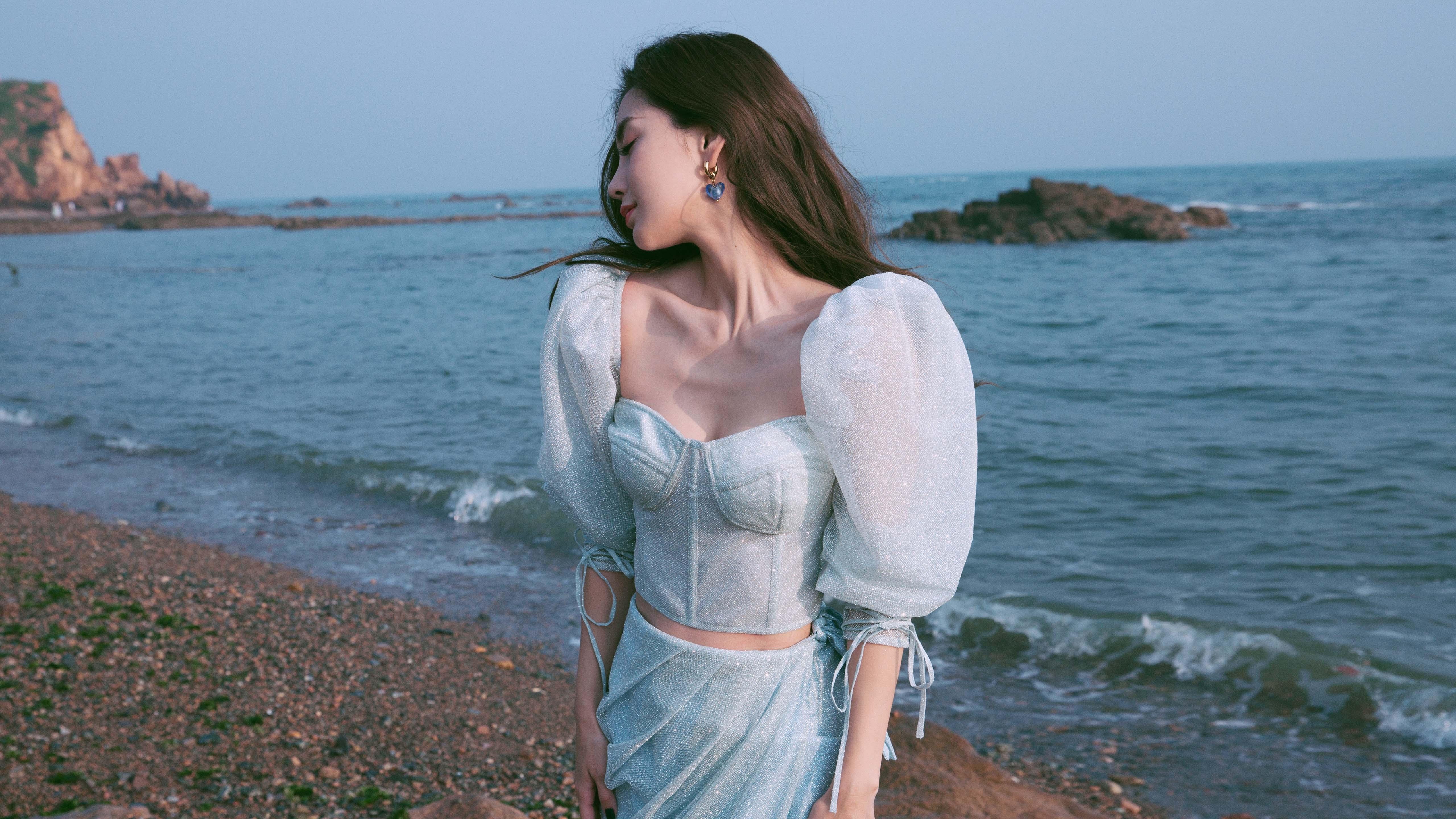 米兰体育下载-胡贝特·科斯后程加速力压群雄，胡贝尔特